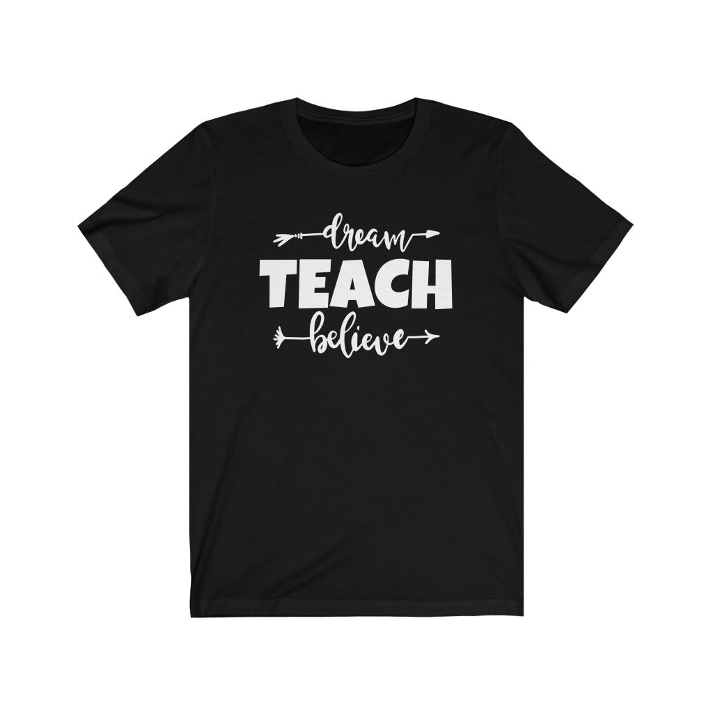 Believe Sentence Design t-shirt - TenStickers